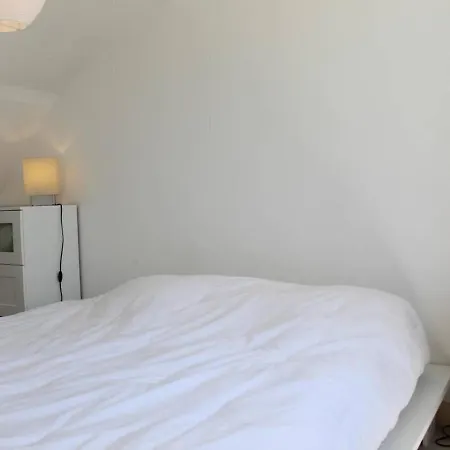 Maison Mitoyenne 4 Pièces Avec Jardin Clos - Saint Denis D'oléron - Fr-1-246a-406 * La Micheliere